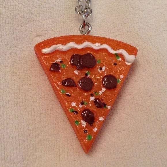 PIZZA SLICE NECKLACE ✨✨✨ - Picture 1 of 5